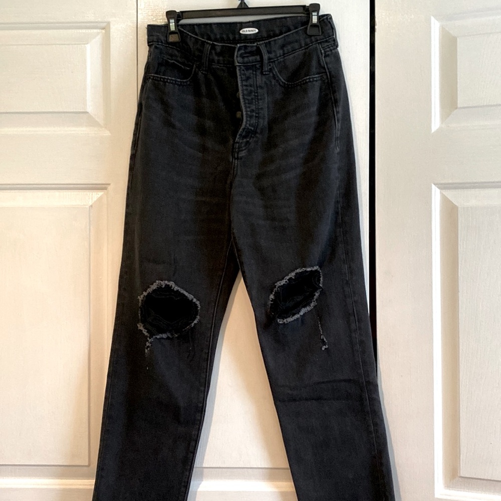 Old Navy Straight Leg Ripped Jeans